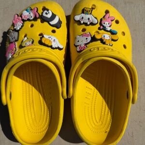 Yellow crocs j1